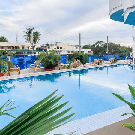 Hotel Sapphire Момбаса Экстерьер фото