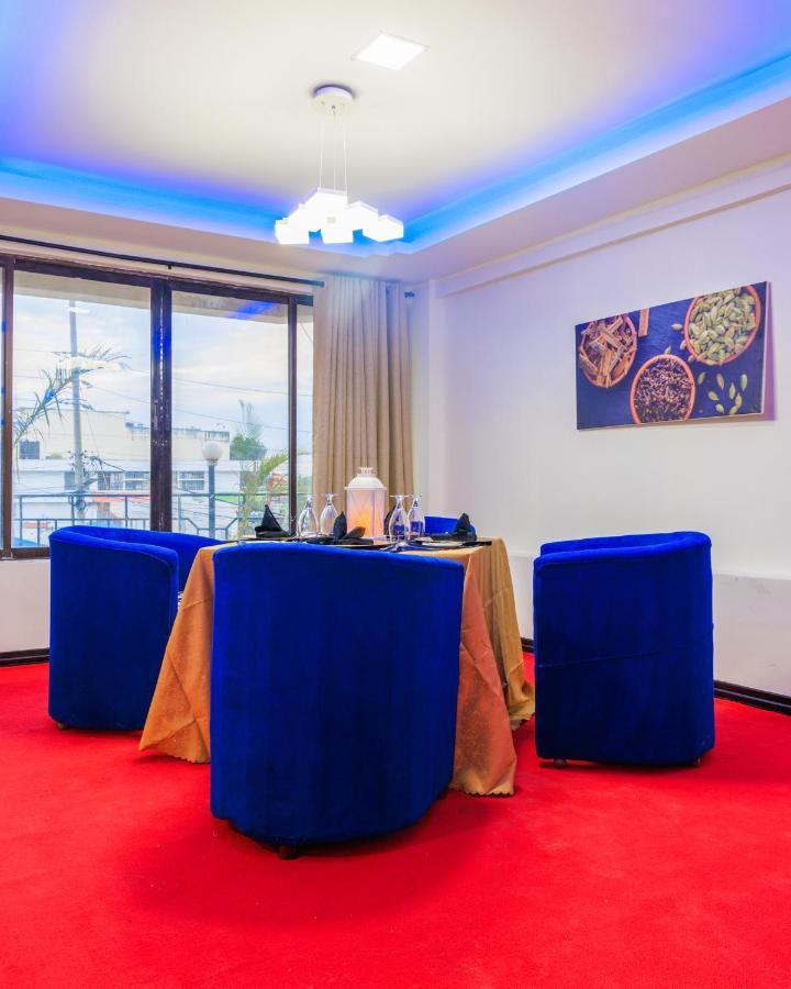 Hotel Sapphire Момбаса Экстерьер фото