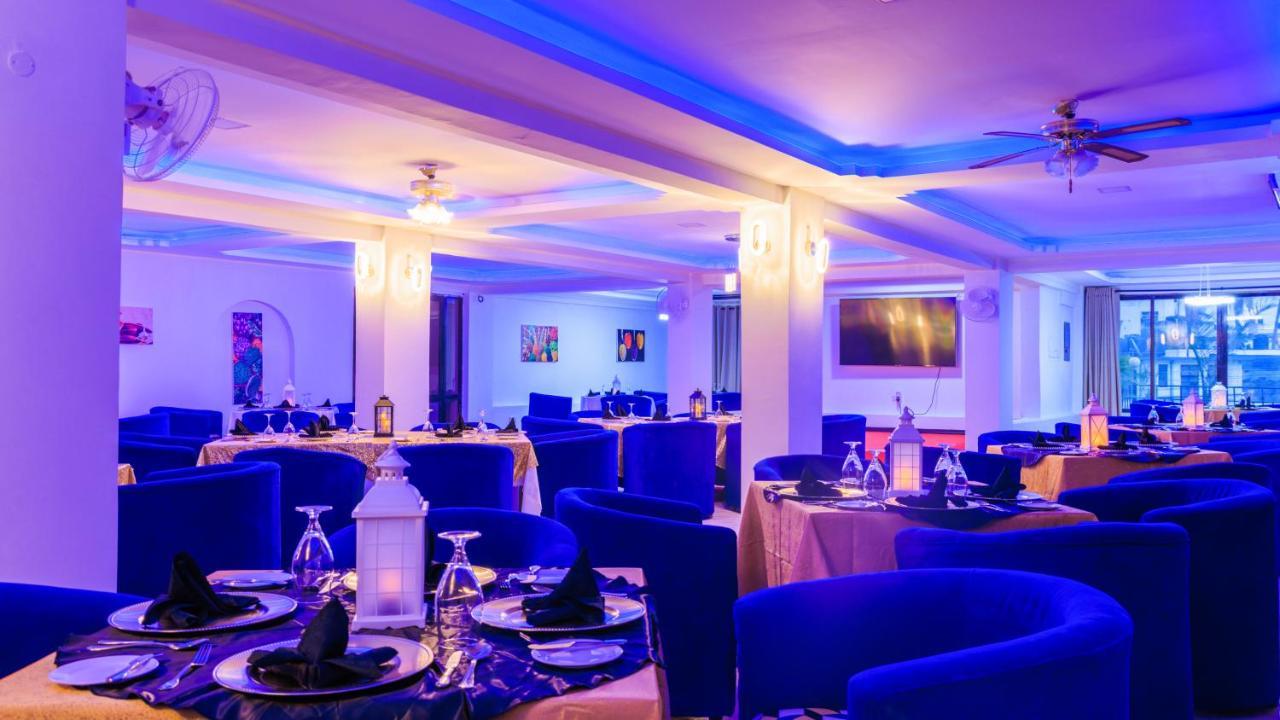 Hotel Sapphire Момбаса Экстерьер фото