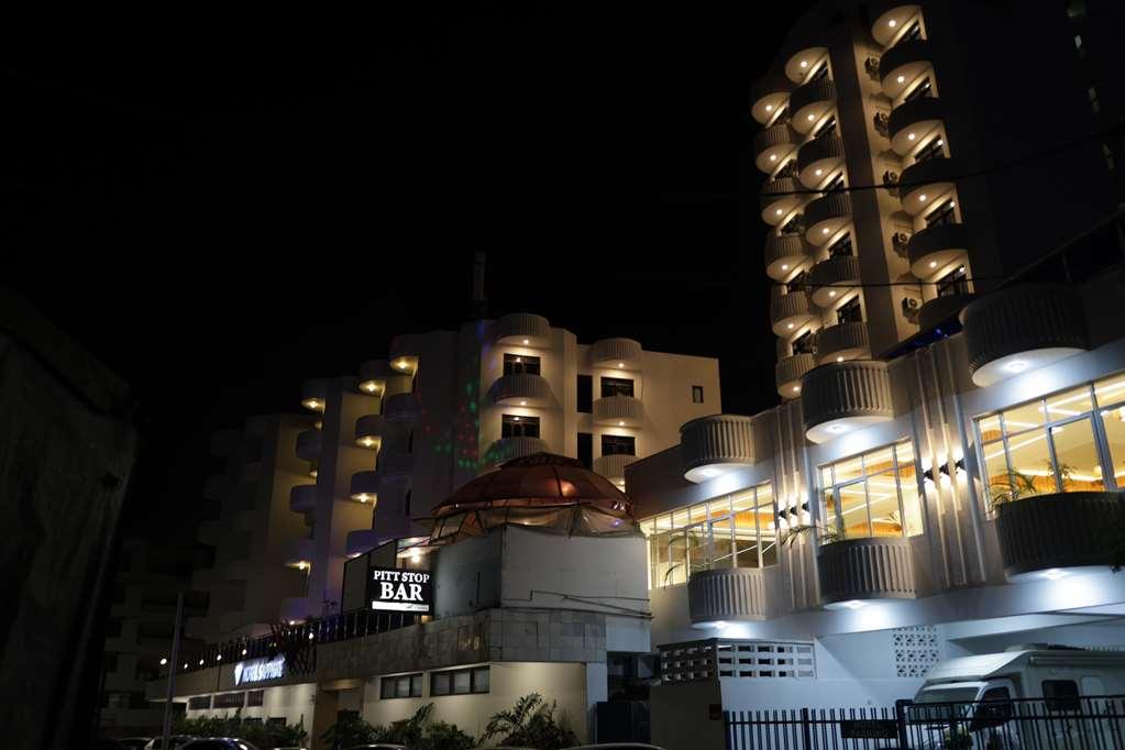 Hotel Sapphire Момбаса Экстерьер фото